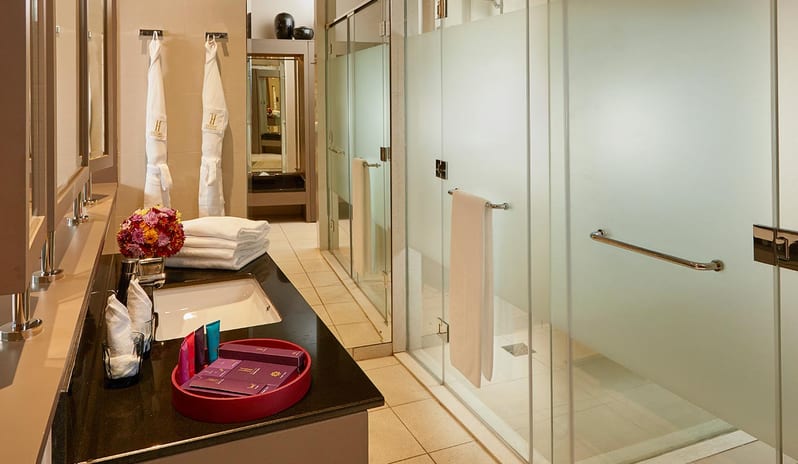 Heritance Negombo - Premium Room - Washroom